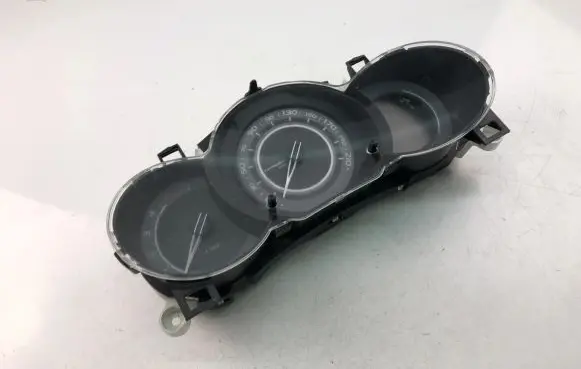 Citroen C3 Speedometer (instrument cluster) 96665882XT