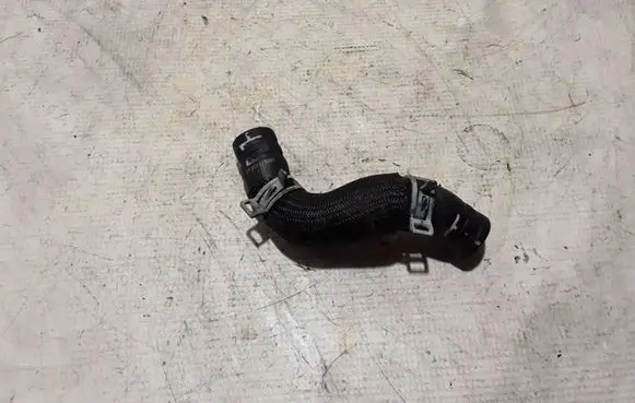 Renault Trafic III (X82) Engine coolant pipe/hose 213071758R
