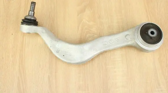 BMW 4 G22 G23 G24 G26 Front lower control arm/wishbone 6898535