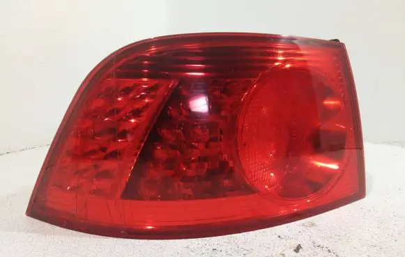 Volkswagen Phaeton Rear/tail lights