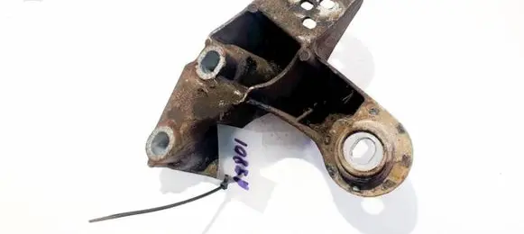 Audi A4 S4 B5 8D Engine mounting bracket 8d0199351h