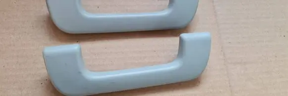 Front interior roof grab handle