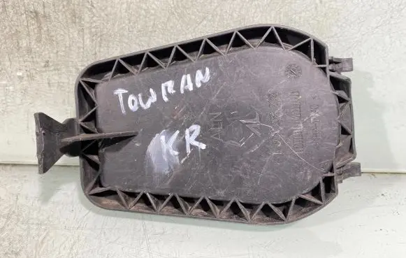 Volkswagen Touran I Headlight/headlamp dust cover 1305239232