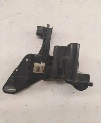 BMW 5 E60 E61 Other relay 10688710
