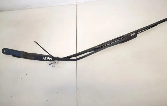 Iveco Daily 40.8 Front wiper blade arm 80005697