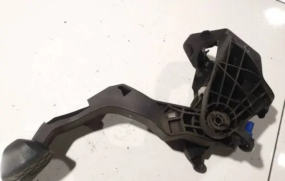 Seat Ibiza IV (6J,6P) Clutch pedal 