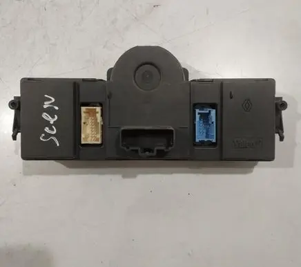 Renault Scenic II - Grand scenic II Climate control unit 8200501465