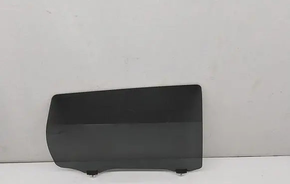 Mitsubishi ASX Rear door window glass 5736A679