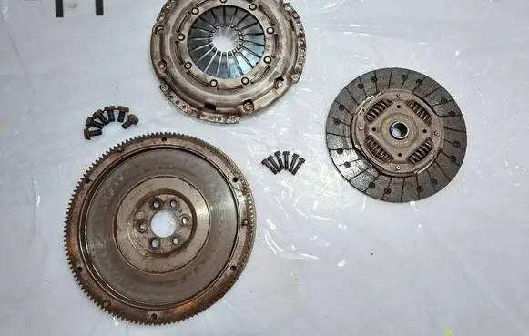 Volkswagen Golf VII Clutch set kit 04L105273