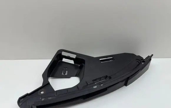 Volvo XC60 Headlight/headlamp mounting bracket 30763433