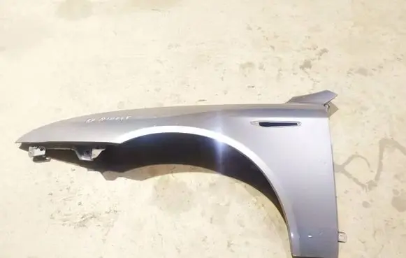 Alfa Romeo 159 Fender Pilka