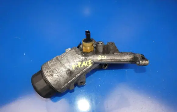 Jaguar F-Pace Oil filter mounting bracket G4D36714
