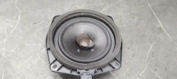 Mitsubishi Colt Front door speaker MN141417