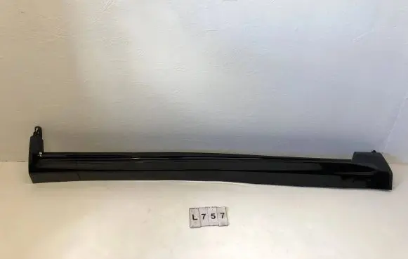 Volvo XC90 Foot area side trim 31672377