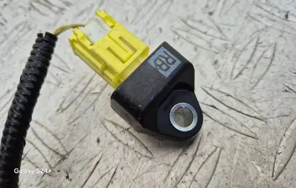 Toyota RAV 4 (XA50) Airbag deployment crash/impact sensor 8983142060