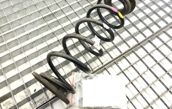 Hyundai i20 (BC3 BI3) Rear coil spring
