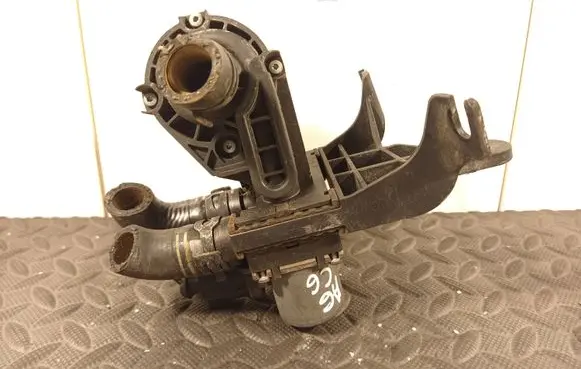 Audi A6 S6 C6 4F Coolant heater control valve 4F2959617B 1147412178