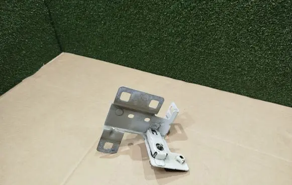 Renault Trafic III (X82) Other exterior part 7993R