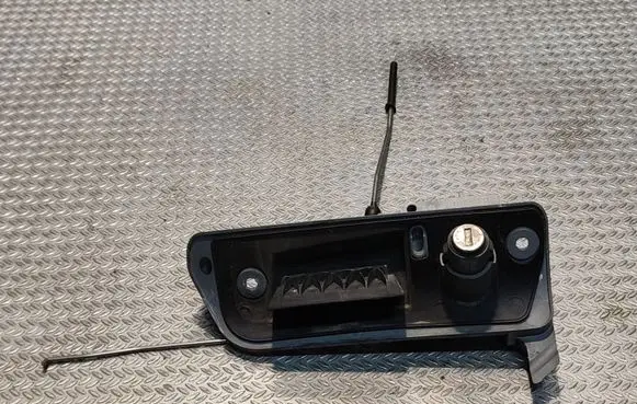 Volkswagen Caddy Rear door exterior handle 2K0827565H