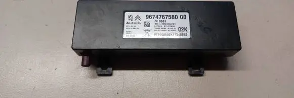Peugeot 3008 I Bluetooth control unit module 9674767580