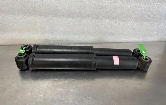 Renault Master IV Front shock absorber with coil spring 562106482R