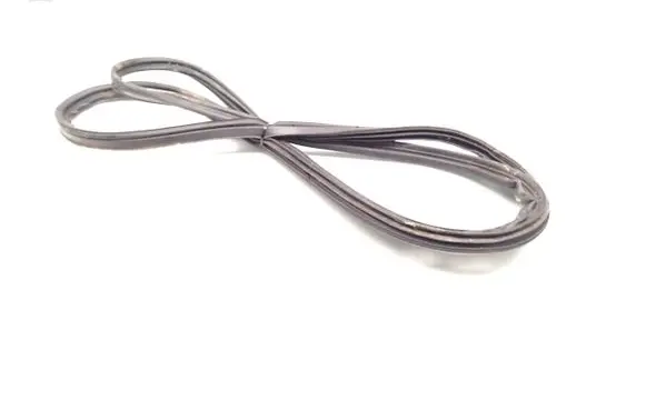 Nissan Qashqai Seal rubber (tailgate) 