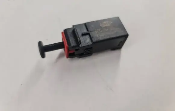 Fiat Grande Punto Brake pedal sensor switch 6DD014395 6DD01439500