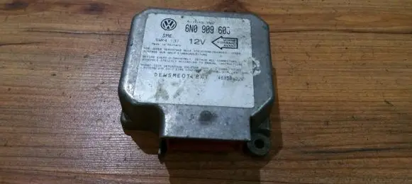 Volkswagen Caddy Airbag control unit/module 6n0909603 5wk4137