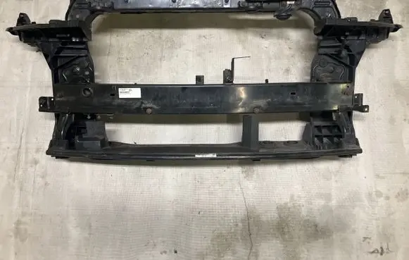 Hyundai Tucson TL Radiator support slam panel 1831009582 86571D7000