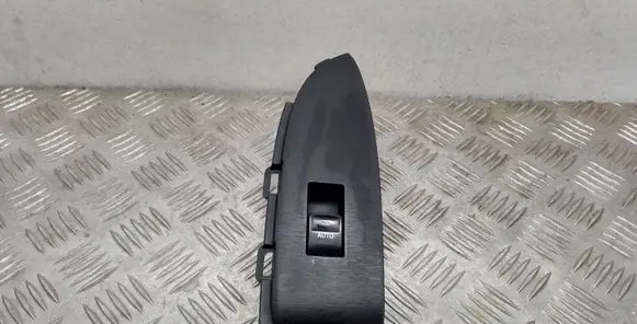 Toyota Prius (XW30) Electric window control switch 7423147110