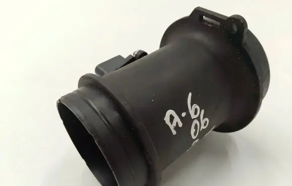 Audi A6 S6 C6 4F Mass air flow meter 059906461
