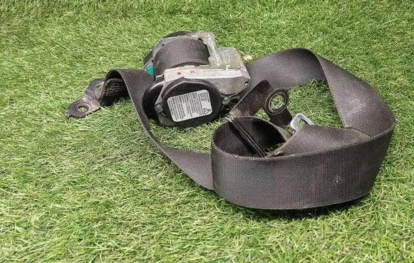 Volkswagen Crafter Front seatbelt 9068600285 601384100