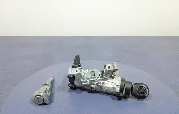 Skoda Citigo Ignition lock 1K0905851