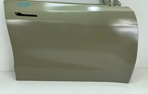Tesla Model Y Front door 149353800D 04724