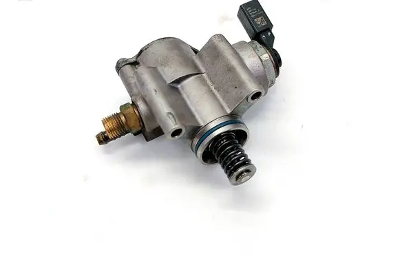 Porsche Cayenne (92A) Fuel injection high pressure pump 03H127025S 03H127025