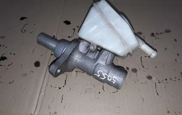 Honda Civic IX Master brake cylinder 16412C