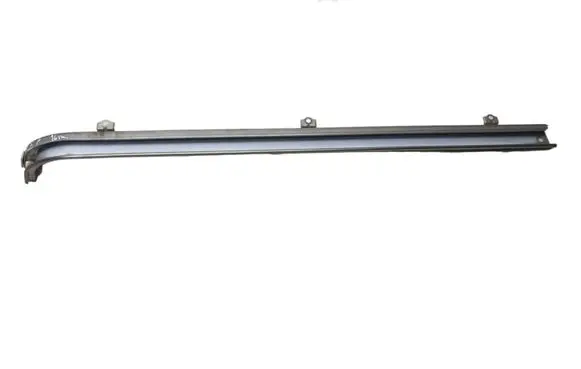 Mercedes-Benz Vito Viano W447 Sliding door middle rail A4477662100