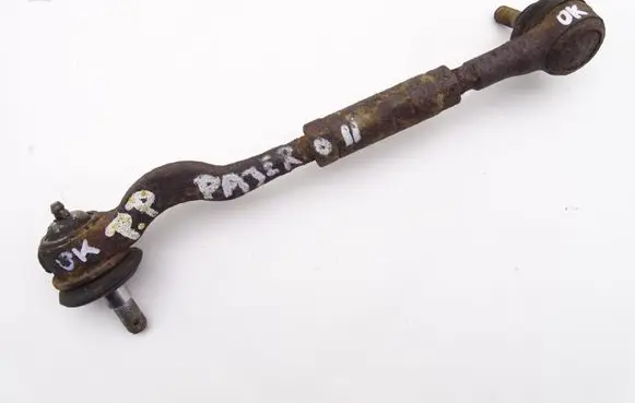 Mitsubishi Pajero Steering tie rod boot 