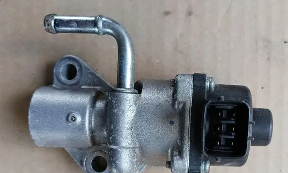 Ford Focus C-MAX EGR thermostat 