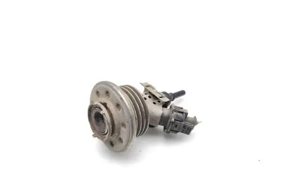 Volkswagen Crafter AdBlue injector HVW9064900913