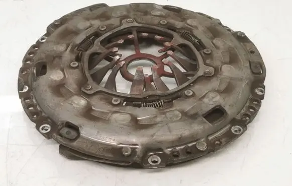 Volkswagen Golf V Pressure plate 