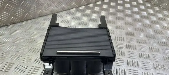 Skoda Superb B8 (3V) Cup holder front 3V0858329