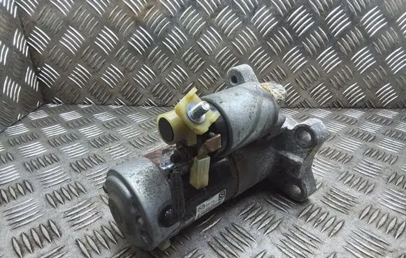 Mazda CX-5 Starter motor M001T81582 SH1B