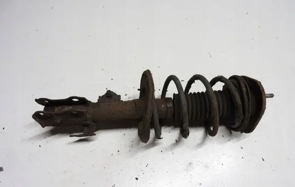 Toyota Auris 150 Front shock absorber with coil spring 026trrty31eraq