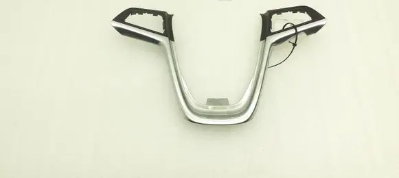 Buick Encore I Steering wheel trim 1008614 10086147