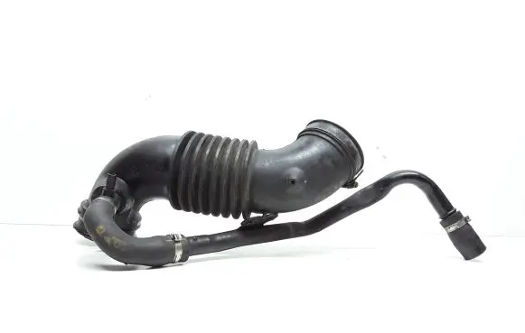 Volvo S70 V70 V70 XC Intercooler hose/pipe 9183897