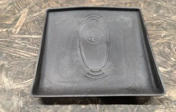 Alfa Romeo Stelvio Other center console (tunnel) element 1561240750