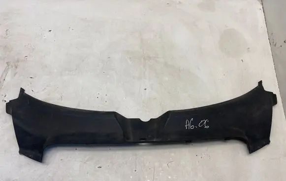 Audi A6 S6 C6 4F Radiator trim 4F0807081