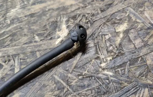 Dacia Logan I Windshield washer spray nozzle 