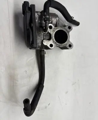 Mazda CX-5 Throttle valve SH0120300